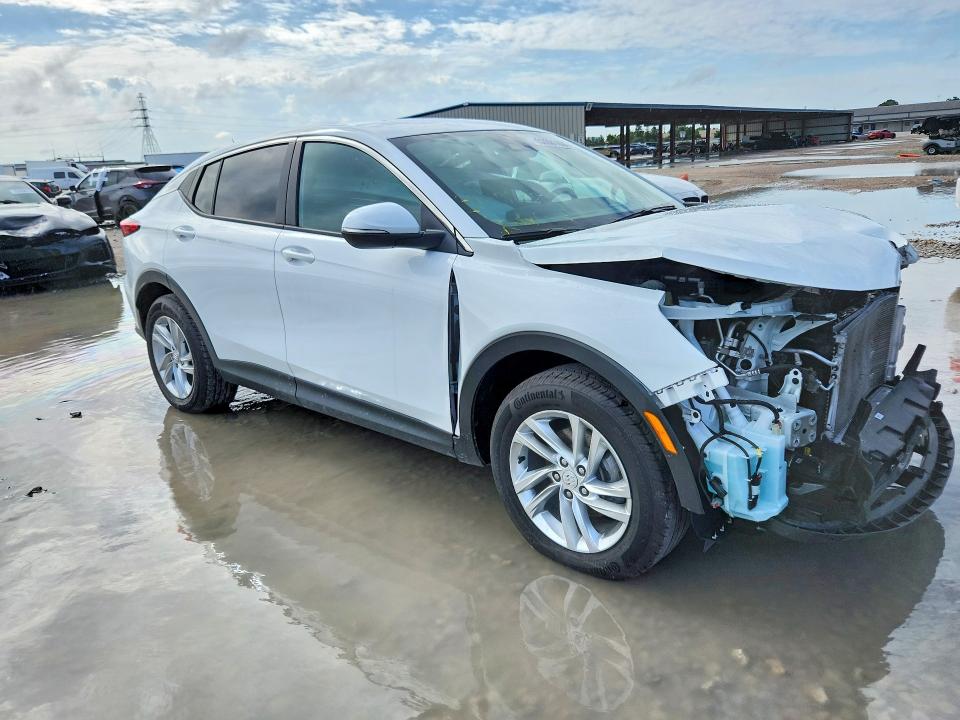 2025 Buick Envista VIN KL47LAEPXSB226730 COPART salvage auction — FRONT END, Tx - Salvage Vehicle Title, sold $4,700 on 2026-07-07 (photo 4)