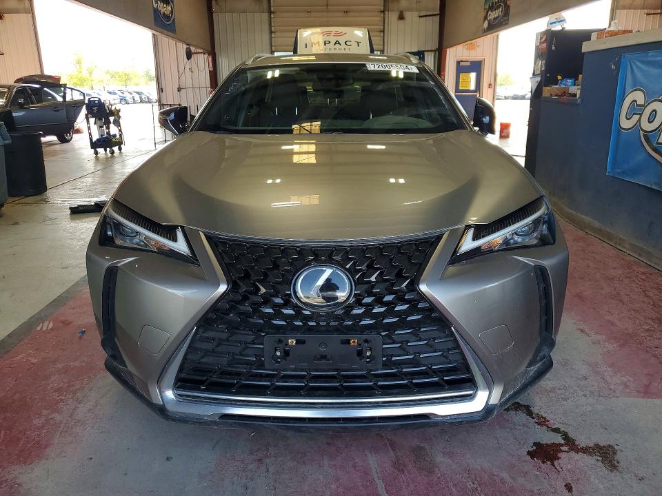 2022 Lexus Ux VIN JTHX3JBH1N2047322 COPART salvage auction — VANDALISM, Wv - Salvage Certificate, sold $12,600 on 2026-07-06 (photo 5)