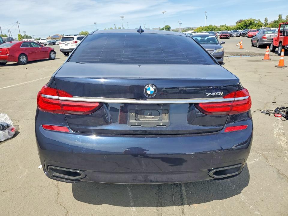 2017 BMW 7er VIN WBA7E2C34HG740829 COPART salvage auction — FRONT END, CA - SALVAGE CERTIFICATE, sold $3,250 on 2026-07-17 (photo 6)