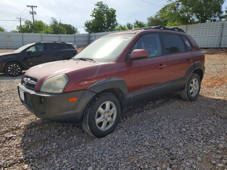 2005 Hyundai Tucson VIN KM8JN12D75U168466 COPART salvage auction — MINOR DENT/SCRATCHES, Ok - Certificate Of Title, sold $425 on 2026-07-02 (photo 1)