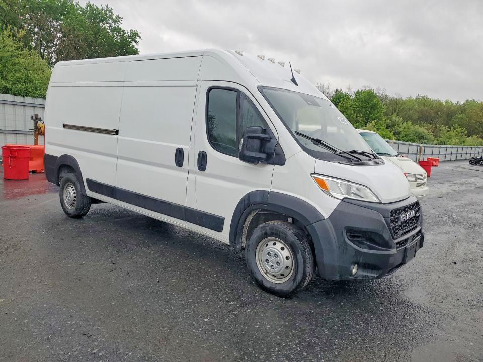 2025 Ram Promaster 2500 VIN 3C6LRVDG6SE512726 COPART salvage auction — SIDE, Fl - Cert Of Title Slvg Rebuildable, sold $12,100 on 2026-07-28 (photo 4)