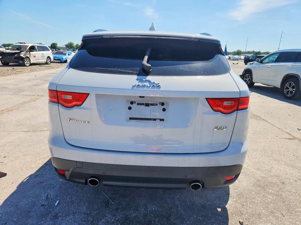 2017 Jaguar F-pace VIN SADCJ2BV1HA069546 COPART salvage auction — MINOR DENT/SCRATCHES, Tx - Salvage Vehicle Title, sold $2,450 on 2026-07-08 (photo 6)