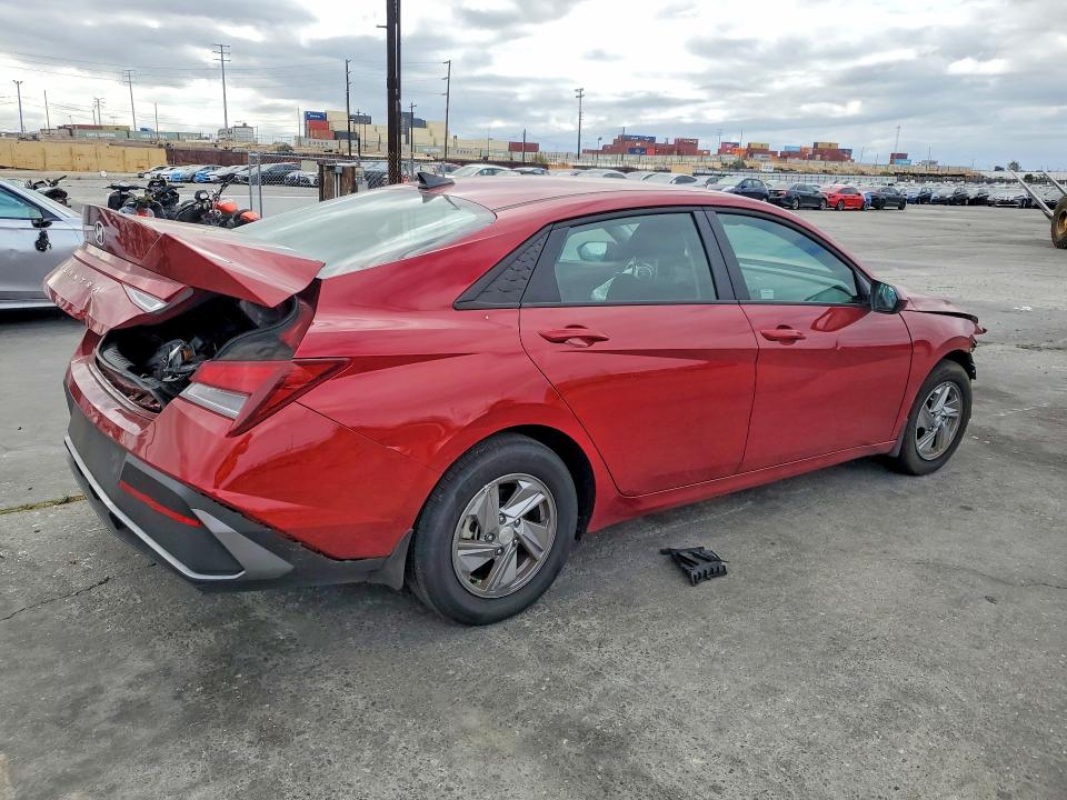 2025 Hyundai Elantra VIN KMHLL4DG0SU051752 COPART salvage auction — FRONT END, Ca - Salvage Certificate, sold $4,150 on 2026-07-22 (photo 3)