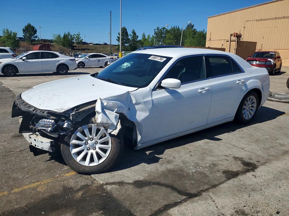 2013 Chrysler 300 VIN 2C3CCAAG8DH539994 COPART salvage auction — FRONT END, Sc - Certificate Of Title, sold $475 on 2026-07-06 (photo 1)