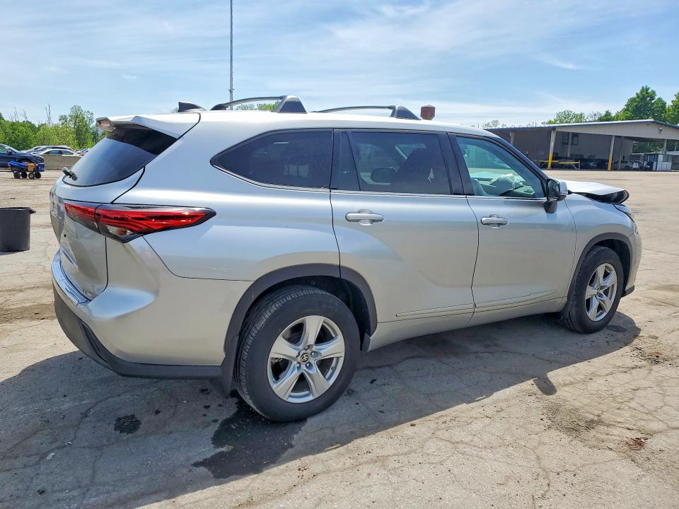 2022 Toyota Highlander VIN 5TDBZRBHXNS180159 COPART salvage auction — FRONT END, Ny - Mv-907A Salvage Certificate, sold $11,100 on 2026-07-02 (photo 3)