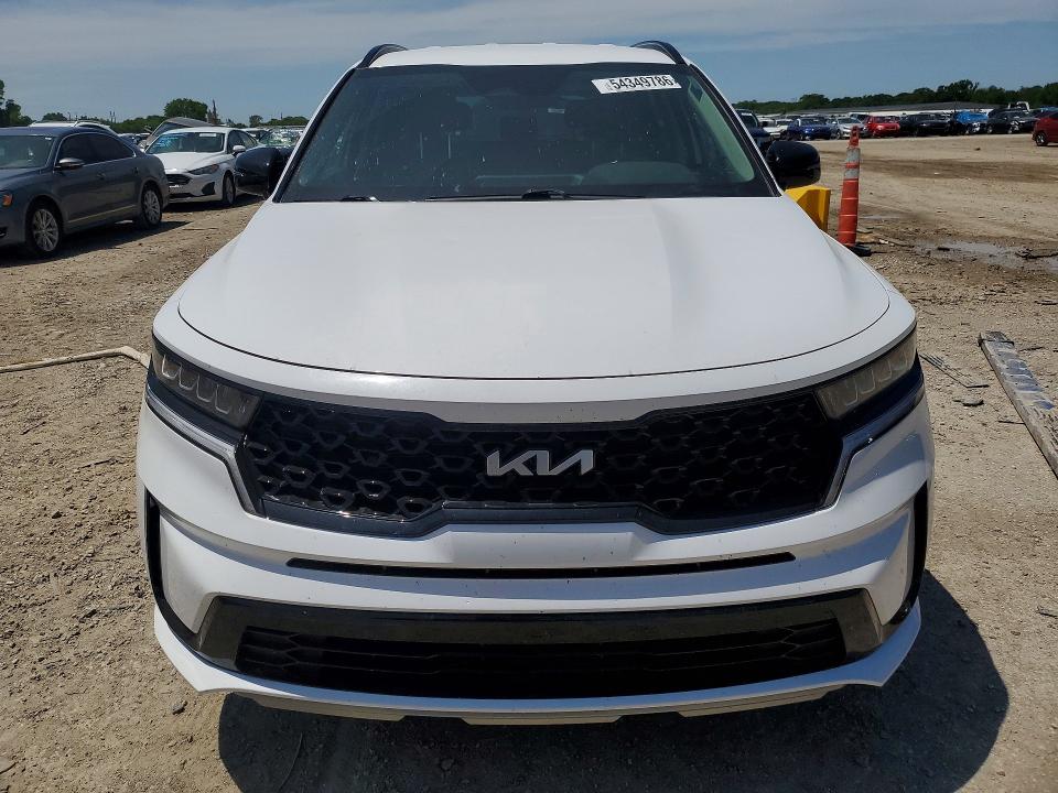 2022 Kia Sorento VIN 5XYRL4LC1NG127661 COPART salvage auction — HAIL, Ks - Cert Of Title-Salvage, sold $8,500 on 2026-07-21 (photo 5)