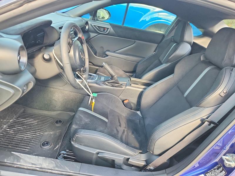 2024 Toyota Gr 86 VIN JF1ZNBE1XR9758643 COPART salvage auction — REAR END, Fl - Cert Of Title Slvg Rebuildable, sold $9,500 on 2026-08-18 (photo 7)