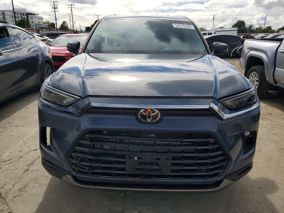 2024 Toyota Highlander VIN 5TDAAAA53RS007231 COPART salvage auction — FRONT END, Ca - Salvage Certificate, sold $27,500 on 2026-07-27 (photo 5)