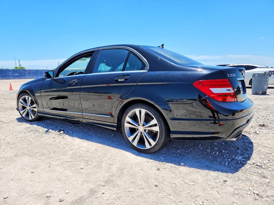 2012 Mercedes-benz C class VIN WDDGF4HB3CR209166 COPART salvage auction — MINOR DENT/SCRATCHES, Fl - Cert Of Title-Rebuilt, sold $650 on 2026-07-27 (photo 2)