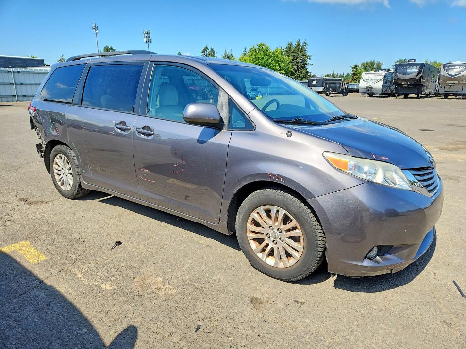 2011 Toyota Sienna VIN 5TDYK3DC6BS171211 COPART salvage auction — REAR END, Or - Salvage Title Certificate, sold $4,400 on 2026-07-06 (photo 4)