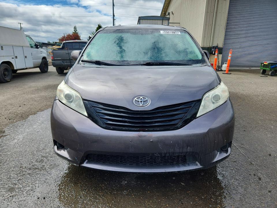 2014 Toyota Sienna VIN 5TDKK3DC5ES435691 COPART salvage auction — FRONT END, Or - Certificate Of Title, sold $2,500 on 2026-07-07 (photo 5)