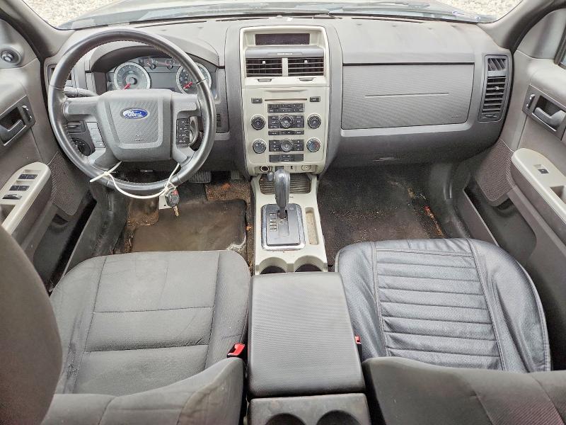 2011 Ford Escape VIN 1FMCU9DG6BKA21385 COPART salvage auction — WATER/FLOOD, MI - CERT OF TITLE-FLOOD VEHICLE, sold $200 on 2026-07-02 (photo 8)