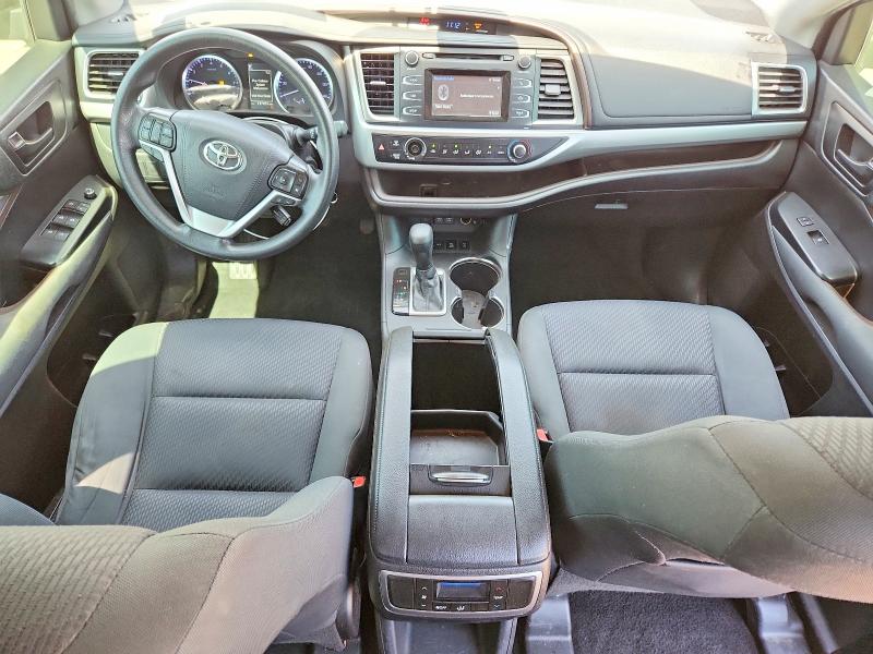 2019 Toyota VIN 5TDBZRFH7KS960643 COPART salvage auction — SIDE, Il - Salvage Certificate, sold $6,400 on 2026-07-28 (photo 8)