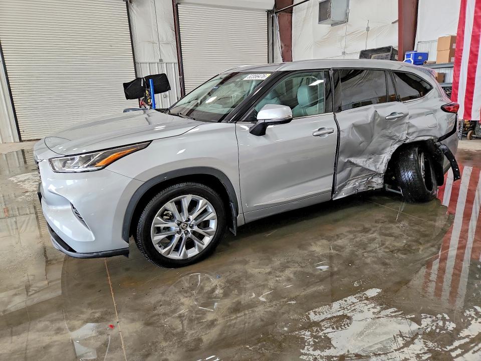 2020 Toyota VIN 5TDDZRBH2LS022095 COPART salvage auction — SIDE, Il - Salvage Certificate, sold $15,700 on 2026-07-15 (photo 1)