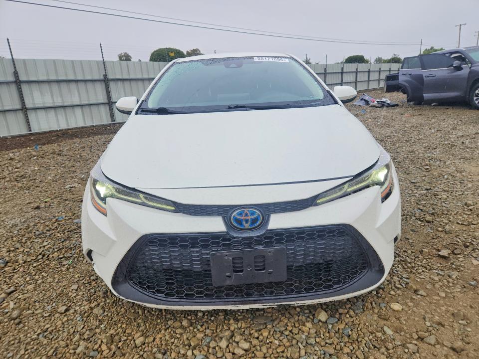 2021 Toyota Corolla VIN JTDEAMDE0MJ015498 COPART salvage auction — SIDE, Ca - Salvage Certificate, sold $5,100 on 2026-07-07 (photo 5)