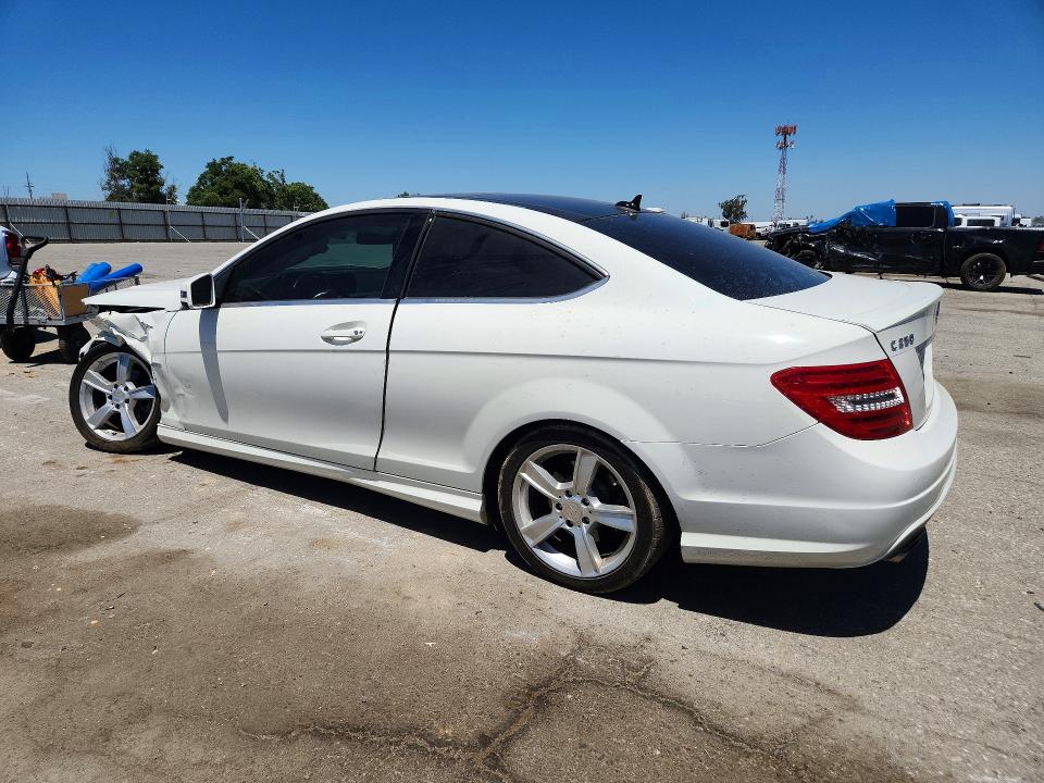 2012 Mercedes-benz C-klasse VIN WDDGJ4HBXCF920881 COPART salvage auction — FRONT END, Ca - Salvage Certificate, sold $525 on 2026-07-10 (photo 2)