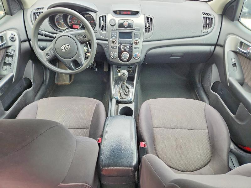 2013 Kia Forte VIN KNAFU4A26D5725257 COPART salvage auction — VANDALISM, Ga - Cert Of Title-Salvage, sold $850 on 2026-07-02 (photo 8)