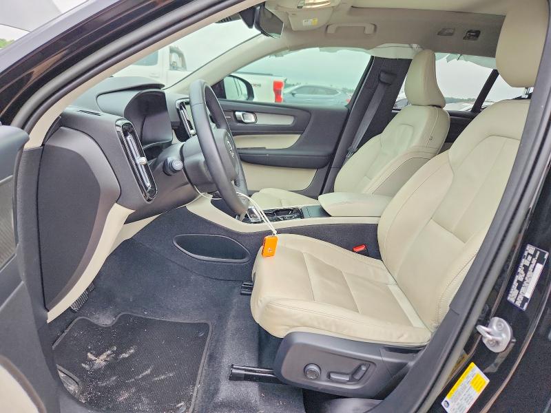 2023 Volvo Xc40 VIN YV4K92HL3P2974852 COPART salvage auction — REAR END, Tx - Salvage Vehicle Title, sold $10,600 on 2026-07-24 (photo 7)