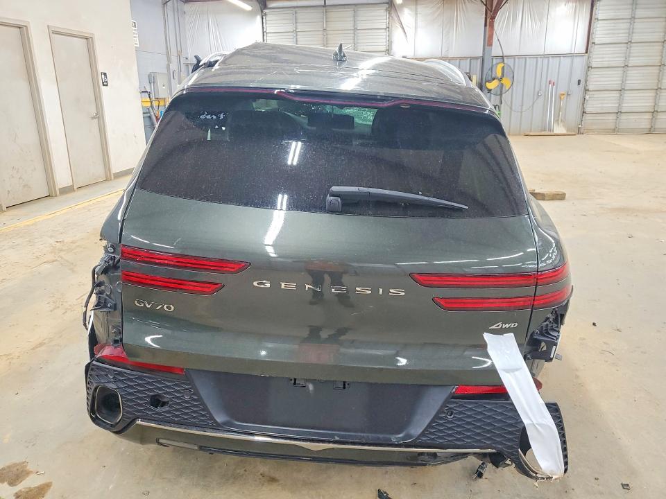 2025 Genesis Gv70 VIN KMUMADTB6SU197199 COPART salvage auction — ROLLOVER, Fl - Dlr Only Cert Of Destruction, sold $5,800 on 2026-07-29 (photo 6)