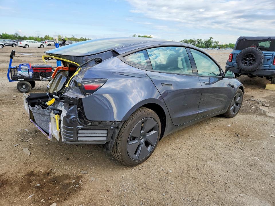 2023 Tesla VIN 5YJ3E1EA3PF711175 COPART salvage auction — REAR END, Va - Cert Of Title - Salvage, sold $7,000 on 2026-07-22 (photo 3)
