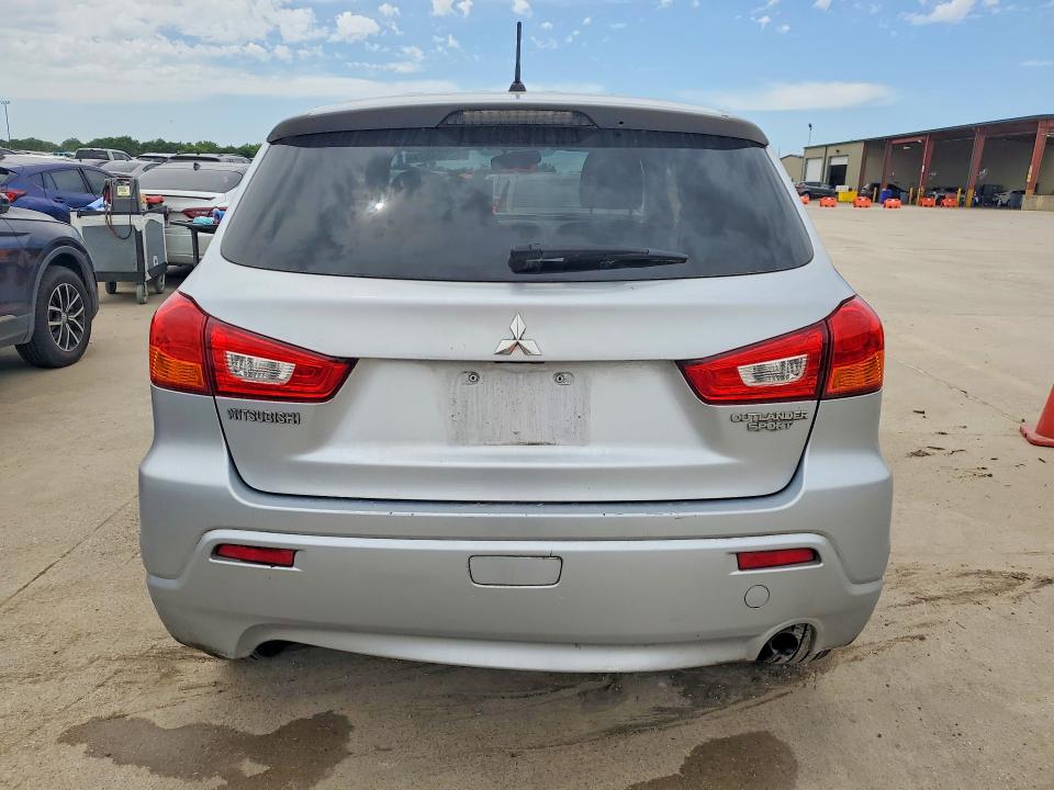 2011 Mitsubishi Outlander VIN JA4AP3AU6BZ020815 COPART salvage auction — FRONT END, Tx - Salvage Vehicle Title, sold $525 on 2026-07-02 (photo 6)