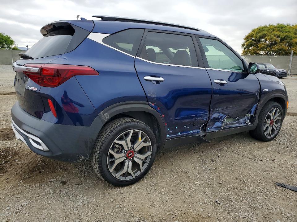 2021 Kia Seltos VIN KNDETCA2XM7162763 COPART salvage auction — SIDE, Ca - Salvage Certificate, sold $5,900 on 2026-07-10 (photo 3)