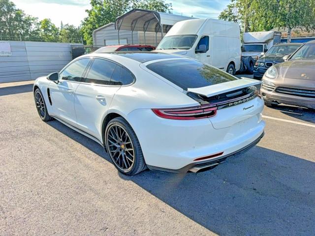 2017 Porsche Panamera VIN WP0AA2A71HL103883 COPART salvage auction — NORMAL WEAR, Ca - Cert Of Title-Salvaged, sold $22,100 on 2026-07-06 (photo 3)