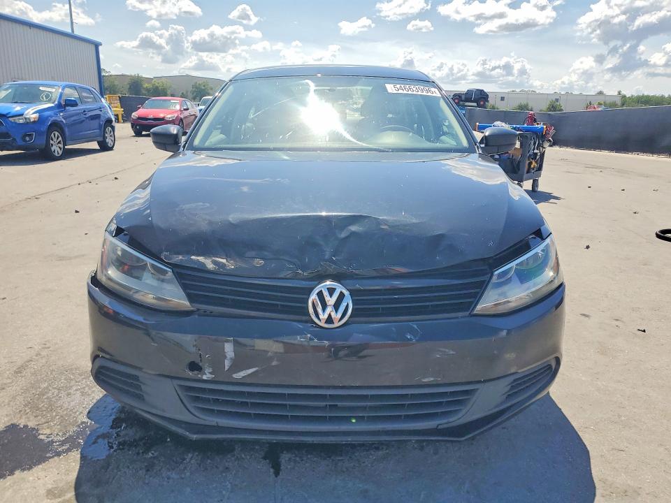 2014 Volkswagen Jetta VIN 3VW2K7AJ7EM442021 COPART salvage auction — FRONT END, FL - CERT OF TITLE SLVG REBUILDABLE, sold $750 on 2026-07-02 (photo 5)