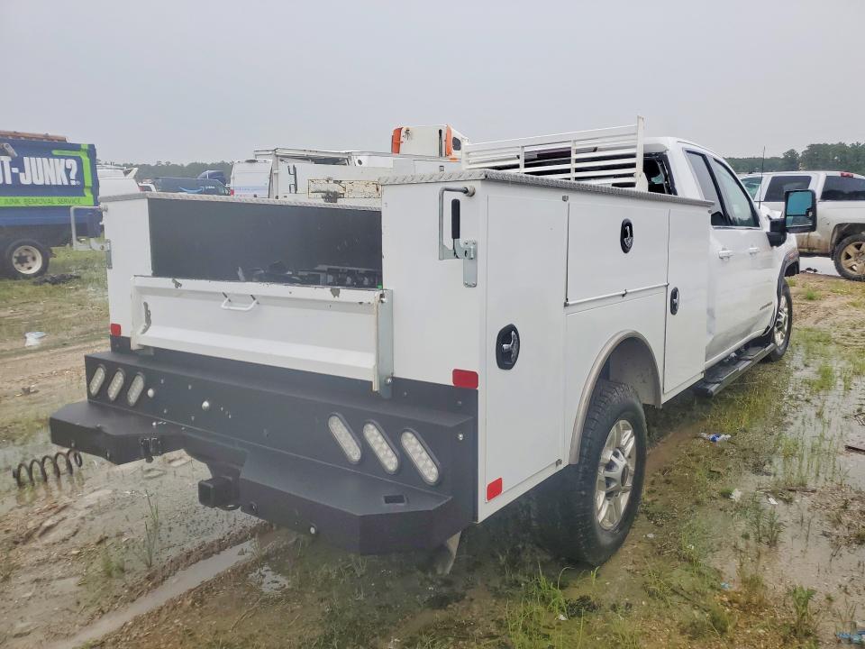 2023 Gmc SIERRA VIN 1GT29MEY7PF205911 COPART salvage auction — FRONT END, TX - SALVAGE VEHICLE TITLE, sold $11,100 on 2026-07-31 (photo 3)