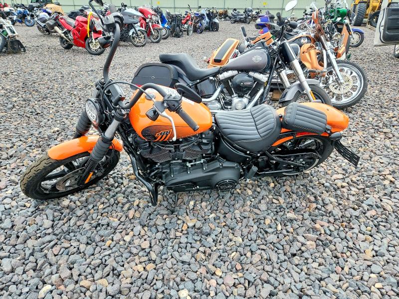 2024 Harley-davidson Street bob VIN 1HD1YYK14RB026988 COPART salvage auction — MINOR DENT/SCRATCHES, IL - SALVAGE CERTIFICATE, sold $14,900 on 2026-07-09 (photo 3)