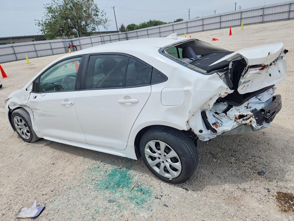 2022 Toyota VIN 5YFEPMAE2NP384296 COPART salvage auction — REAR END, Tx - Salvage Vehicle Title, sold $4,200 on 2026-07-09 (photo 2)