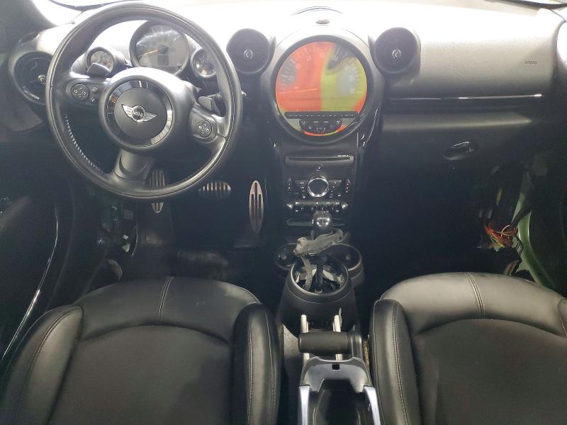 2016 Mini Cooper VIN WMWZC5C57GWU21740 COPART salvage auction — MINOR DENT/SCRATCHES, Va - Certificate Of Title, sold $4,300 on 2026-08-11 (photo 8)