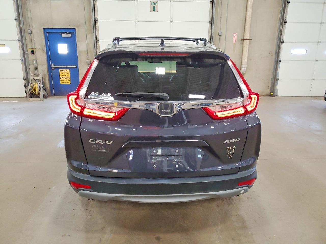 2019 Honda CR-V VIN 7FARW2H87KE040211 COPART salvage auction — Side, MN - CERT OF TITLE-SALVAGE, sold $8,100 on 2026-07-09 (photo 6)