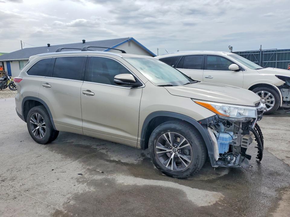 2016 Toyota Highlander VIN 5TDKKRFH0GS143350 COPART salvage auction — FRONT END, Mo - Salvage Certificate Of Title, sold $5,800 on 2026-07-20 (photo 4)
