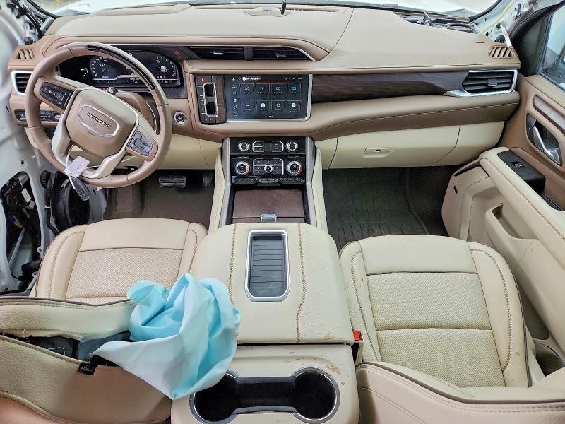 2024 Gmc Yukon VIN 1GKS2DKL8RR110342 COPART salvage auction — SIDE, Tx - Salvage Vehicle Title, sold $9,000 on 2026-07-21 (photo 8)