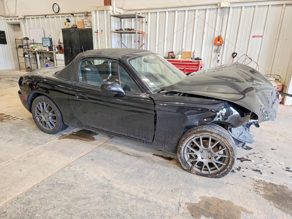 2000 Mazda Mx-5 miata VIN JM1NB3530Y0142235 COPART salvage auction — FRONT END, Wi - Junked Vehicle Bill Of Sale, sold $400 on 2026-07-08 (photo 4)