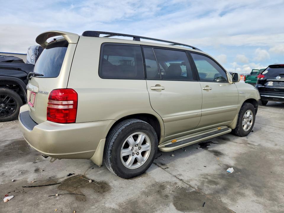 2003 Toyota Highlander VIN JTEGF21AX30097529 COPART salvage auction — FRONT END, Tx - Salvage Vehicle Title, sold $700 on 2026-07-21 (photo 3)