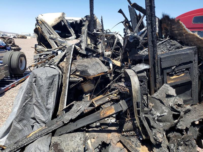 2020 Frrv Sunseeker VIN 1FDXE4FS4KDC17476 COPART salvage auction — INTERIOR BURN, AZ - CERT OF TITLE - SALVAGE, sold $1,650 on 2026-08-27 (photo 9)