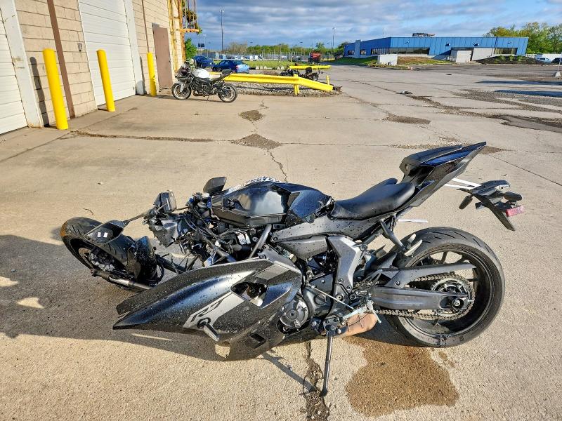 2025 Yamaha Yzf VIN JYARM38E8SA015206 COPART salvage auction — FRONT END, Wv - Salvage Certificate, sold $100 on 2026-07-23 (photo 3)