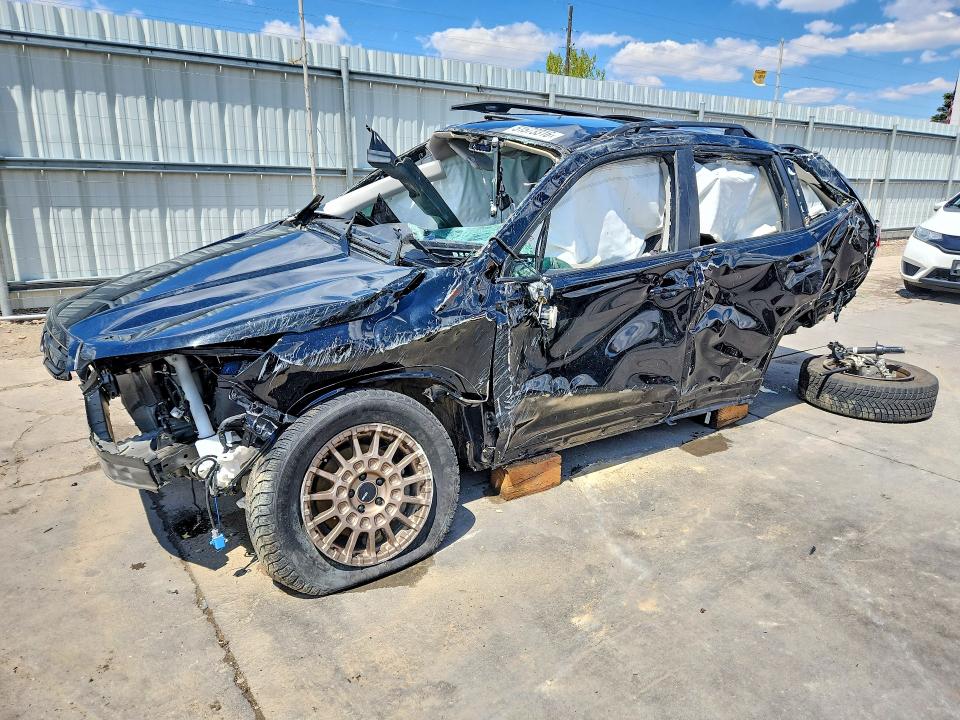 2024 Subaru Forester VIN JF2SKACC0RH476151 COPART salvage auction — ROLLOVER, CO - PUBLIC - NONREPAIRABLE, sold $725 on 2026-07-27 (photo 1)