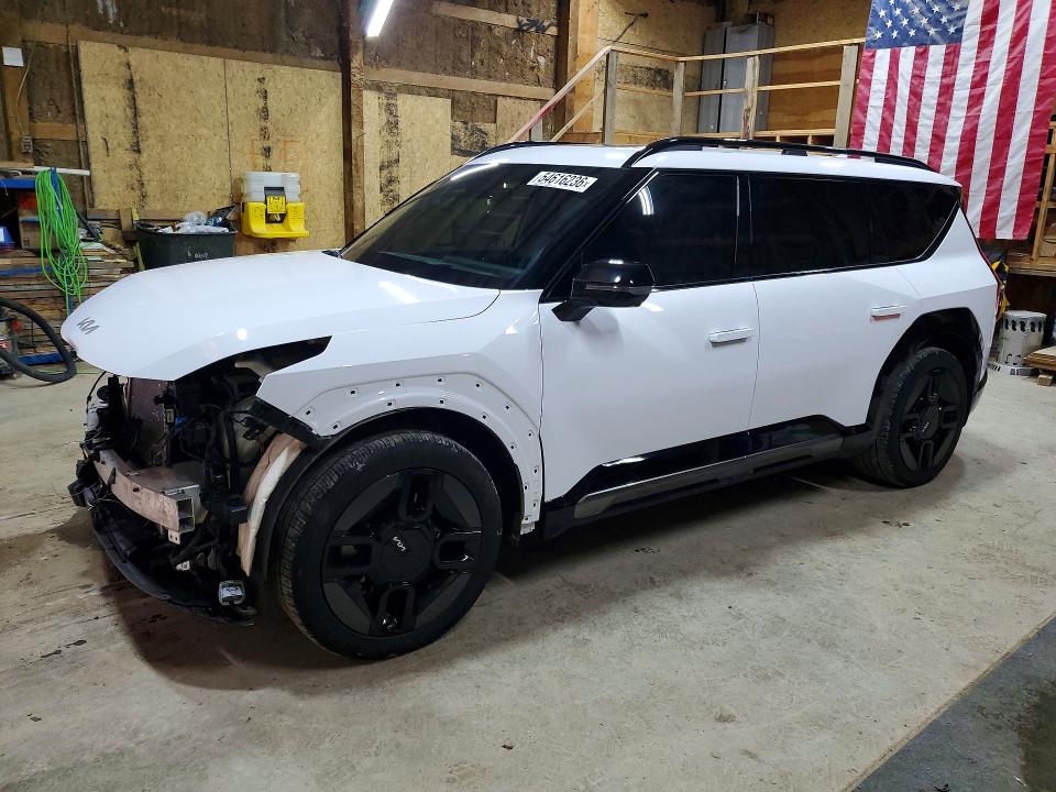 2026 Kia Ev9 VIN 5XYAEFS52TG004423 COPART salvage auction — FRONT END, Mn - Cert Of Title-Salvage, sold $250 on 2026-07-28 (photo 1)