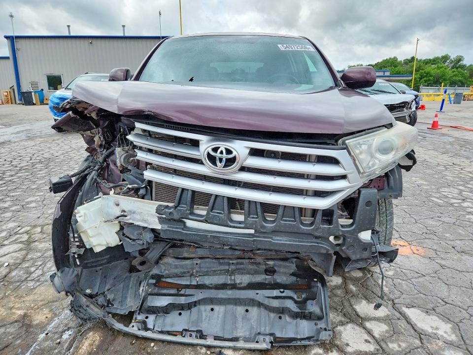 2012 Toyota Highlander VIN 5TDBK3EH1CS156701 COPART salvage auction — FRONT END, Va - Certificate Of Title, sold $2,800 on 2026-07-22 (photo 5)