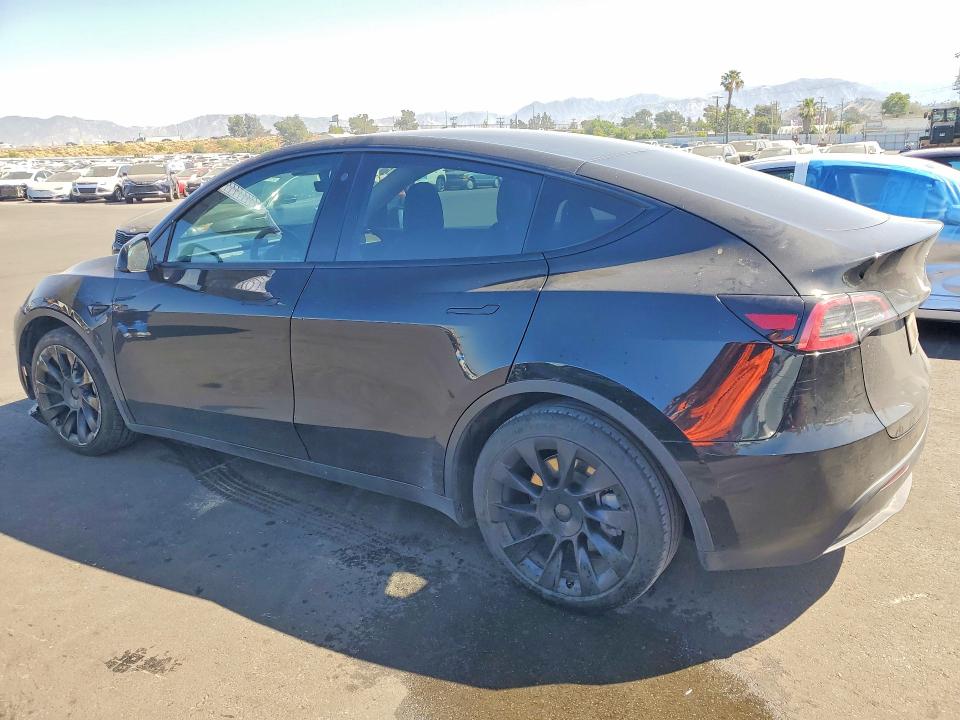 2022 Tesla Model y VIN 7SAYGDEE5NF316127 COPART salvage auction — FRONT END, Id - Salvage Certificate Of Title, sold $8,700 on 2026-08-31 (photo 2)