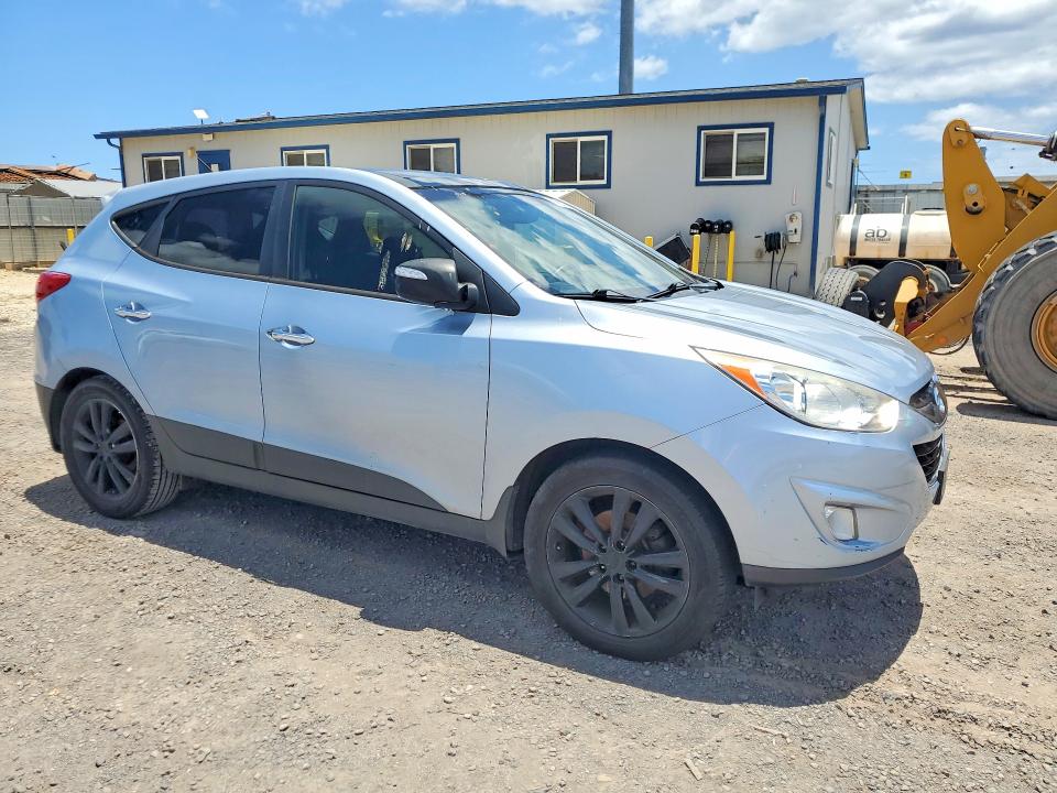 2013 Hyundai Tucson VIN KM8JU3AC6DU665496 COPART salvage auction — MINOR DENT/SCRATCHES, Hi - Certificate Of Title, sold $600 on 2026-07-06 (photo 4)