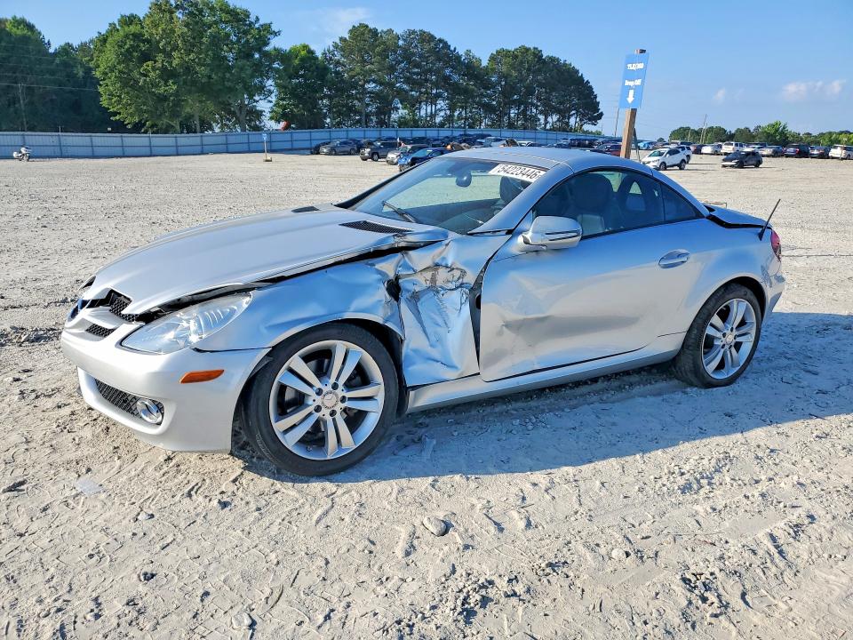 2010 Mercedes-benz Slk-klasse VIN WDBWK5EA3AF229725 COPART salvage auction — FRONT END, Ga - Cert Of Title-Salvage, sold $1,150 on 2026-07-13 (photo 1)