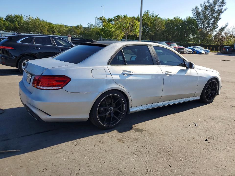 2014 Mercedes-benz VIN WDDHF5KB1EA818566 COPART salvage auction — SIDE, Fl - Cert Of Title Slvg Rebuildable, sold $2,050 on 2026-08-05 (photo 3)