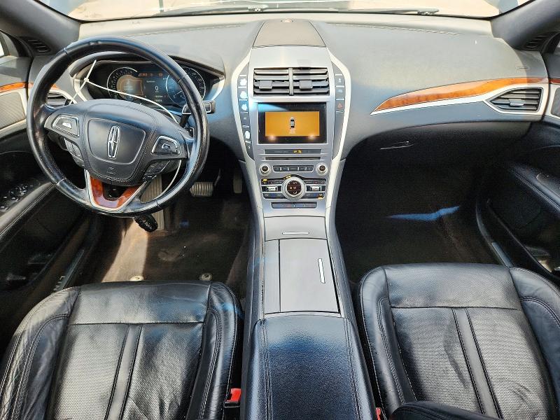 2017 Lincoln VIN 3LN6L5E97HR632250 COPART salvage auction — REAR END, Salvage Title, sold $1,700 on 2026-07-22 (photo 8)