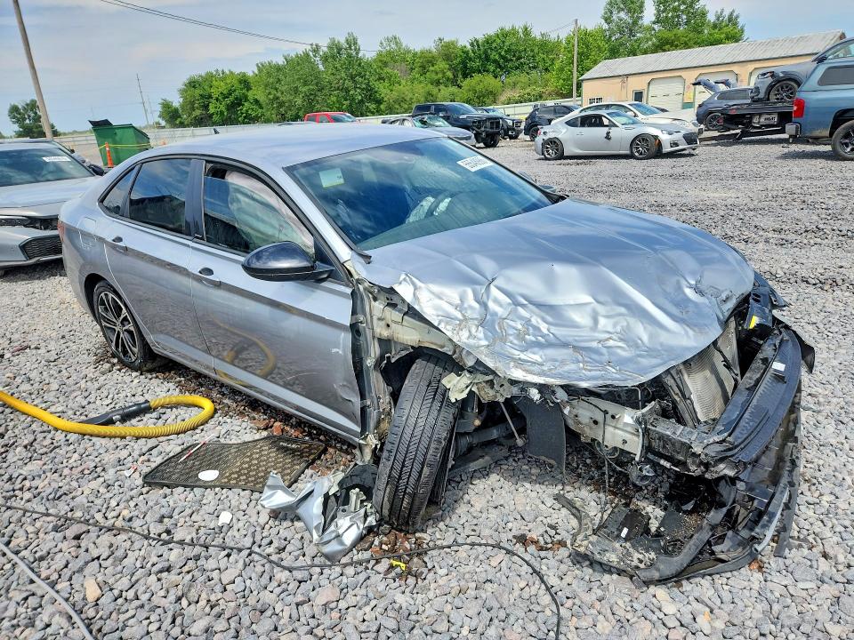 2023 Volkswagen VIN 3VWBM7BU9PM052723 COPART salvage auction — FRONT END, Il - Salvage Certificate, sold $1,250 on 2026-07-18 (photo 4)