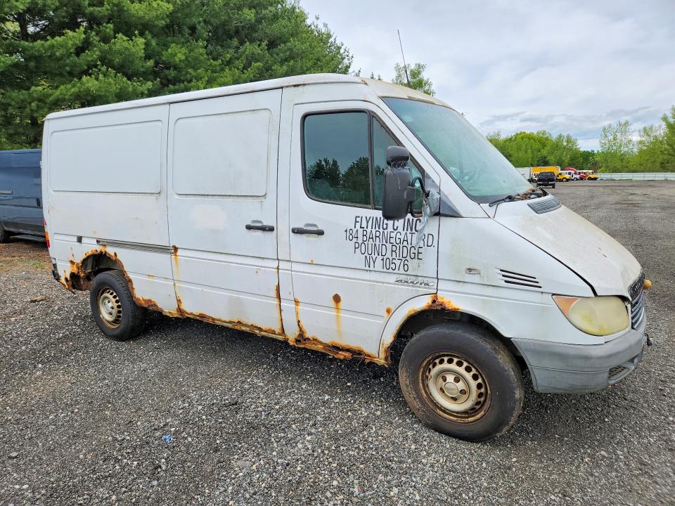 2004 Sprinter Unknown VIN WD2PD644545662943 COPART salvage auction — NORMAL WEAR, NY - CERTIFICATE OF TITLE, sold $325 on 2026-07-13 (photo 4)