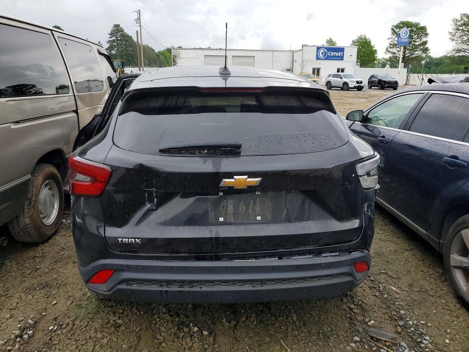 2024 Chevrolet Trax VIN KL77LFE28RC246077 COPART salvage auction — MINOR DENT/SCRATCHES, Va - Cert Of Title - Salvage, sold $6,900 on 2026-07-09 (photo 6)